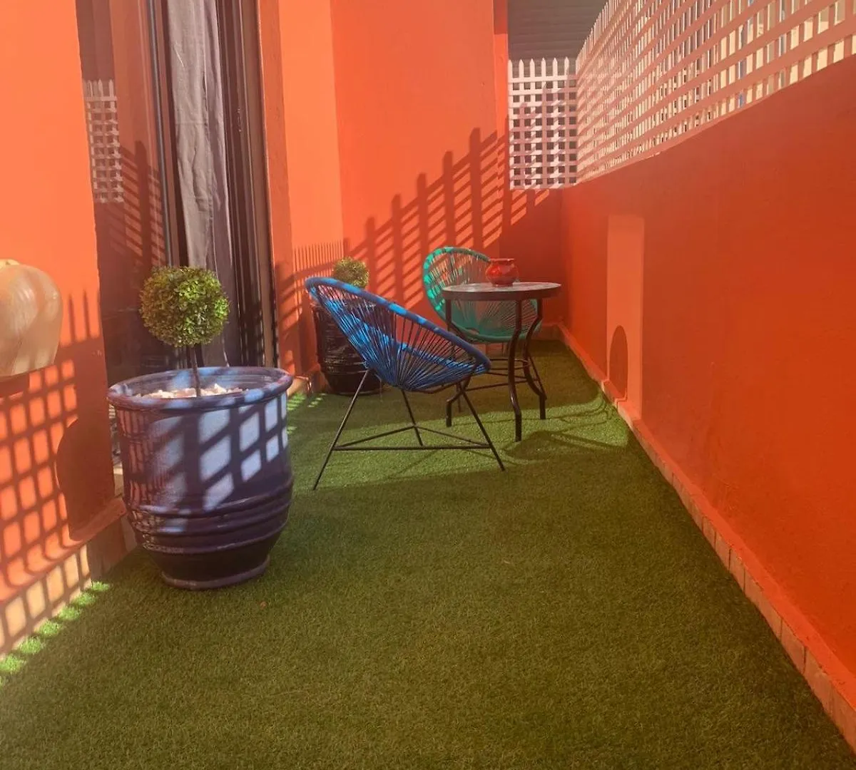 Superbe Appartement Calme Au Centre De Marrakechの連絡先